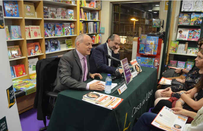 Presentación del libro «La literatura española en 100 preguntas» de Felipe Díaz Pardo